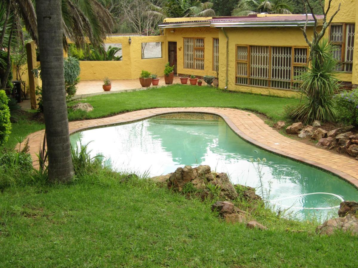 Phomolong Guest House, Westgate, Roodeporte Roodepoort Eksteriør billede